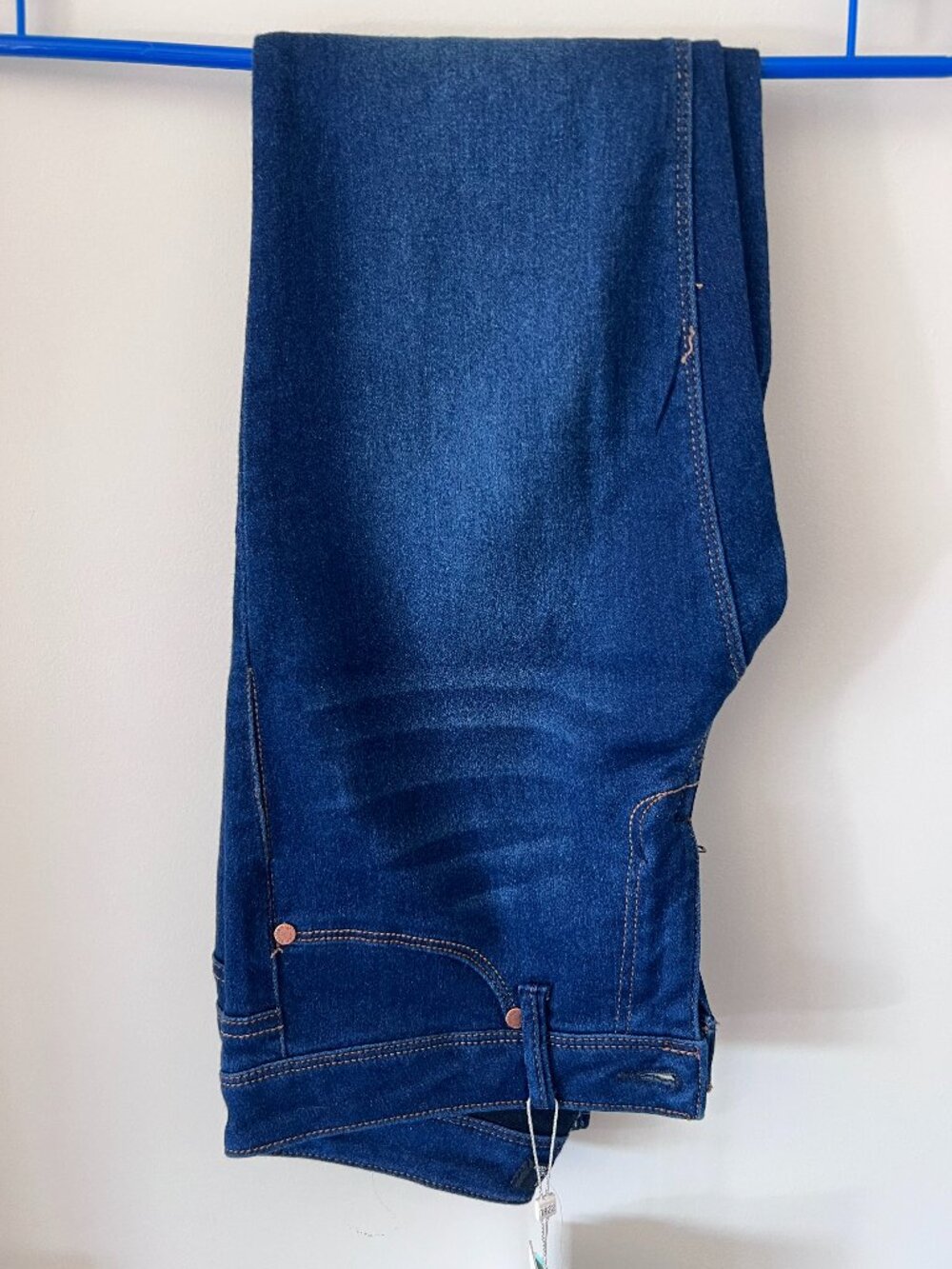 1822 Denim Butter Skinny Jeans Size 27